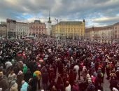 مظاهرات واسعة فى التشيك دعما للرئيس فى صراعه مع "سائقي السيارات"