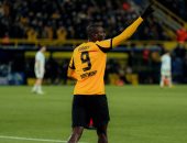 دورتموند ضد أتالانتا.. أسود الفيستيفال يتقدم بثنائية فى الشوط الأول "فيديو"