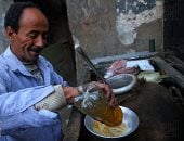 أهلا رمضان.. المصريون يستقبلون أول سحور الشهر الفضيل بالفول والمخللات