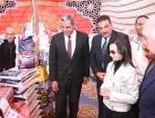 محافظ البحيرة تشدد على توفير السلع الغذائية داخل معارض أهلا رمضان بأسعار مخفضة
