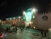 قلوب خاشعة وصفوف عامرة.. آلاف المصلين يحيون أولى ليالي رمضان في مسجد عمرو بن العاص