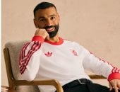 محمد صلاح يتصدر الإعلان الدعائي لملابس ليفربول الجديدة.. صور