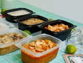 رمضانك أخضر «1».. 15 غرضا بلاستيكيا يمكن استبداله بموائد الإفطار