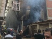 إصابة اثنين من طاقم الإطفاء فى حريق دمياط