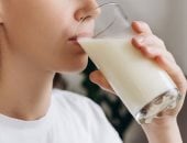 شرب الحليب بعد ممارسة الرياضة يحمى العظام من الكسور