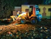 العياط ترفع 240 طن مخلفات وتكثف حملات الإشغالات بالشوارع الرئيسية.. صور