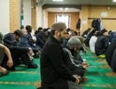 مسلمو أوروبا يحتفلون ببداية شهر رمضان الكريم بأجواء روحانية واجتماعية.. جدل حول توقيت بداية الصيام.. من باريس وبرشلونة إلى أمستردام وبرلين المساجد تشهد ازدحامًا فى أول ليالى صلاة التراويح.. صور