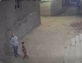 الأسرة تكشف تفاصيل التعدي على شاب وطفله وإصابتهم بسلاح ناري بباسوس في القليوبية