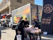 إقبال كبير على سيارات مبادرة جهاز مستقبل مصر لطرح الدواجن بأسعار مخفضة