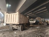 محافظة الجيزة ترفع 1060 طن مخلفات من أنفاق العشاروة بالعمرانية والريس ببولاق