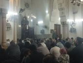 أجواء رمضانية مميزة فى صلاة التراويح بمسجد الفولى بالمنيا.. فيديو