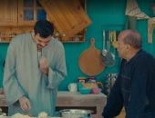 فى الحلقة الثالثة من «فخر الدلتا».. أسرار السطح تتكشف فى واقعة «فيشة السخان».. فخر يصطدم باللص عمرو.. تحذير حاسم من «إحسان» للساكن الجديد أحمد رمزى.. استحمى كل 48 ساعة.. قواعد صارمة ولمسة كوميدية