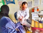 الفحص الطبي لـ 1569 مريض بقافلة مجانية في بردين بالشرقية