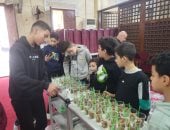 اتجمعوا على حب الخير.. أطفال بنها يتسابقون لتجهيز الحليب بالتمر لإفطار الصائمين.. صور