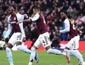 أستون فيلا يخطف التعادل من ليدز وبرايتون يهزم برينتفورد بالدورى الإنجليزى 