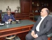 محافظ بني سويف: استمرار الحملات التموينية وضبط المخالفين والمتابعة اليومية