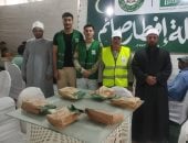 أوقاف جنوب سيناء تواصل تنفيذ حملة إفطار صائم بطور سيناء لخدمة الصائمين