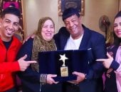 عبد الباسط حمودة فى عيد ميلاده: نفسى يصلحوا تاريخ ميلادى على ويكيبيديا