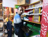 أساسى فى السحور.. شوف أشهر بائع فول بكوم أمبو.. فيديو وصور