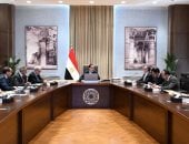رئيس الوزراء يستعرض رؤية وزارة التخطيط والتنمية الاقتصادية وخطة عملها 