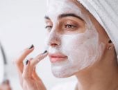 قبل السحور.. خطوات لروتين بسيط للحفاظ على نضارة وترطيب البشرة