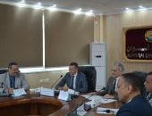 محافظ أسوان يشارك فى مجلس الجامعة.. ويؤكد: داعم رئيسى لمسيرة البناء