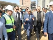 محافظ بنى سويف يتفقد أعمال إنشاء مشروع مستشفى ناصر العام