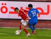 30 دقيقة.. الأهلى يتقدم على سموحة بهدف.. وتغيير اضطرارى للأحمر