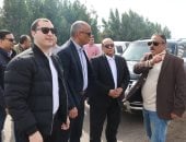 محافظ كفر الشيخ يتفقد أعمال الرصف برافد الطريق الدولي بنطاق الرياض