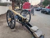 مدفع الحاجة فاطمة الشهير سر السعادة بالأقصر منذ 155 سنة.. يجمع عشرات الأسر والعائلات والأطفال على البهجة يوميا فى الشهر الكريم.. وصل إلى المحافظة فى عهد الخديوى إسماعيل وصنع فى إنجلترا عام 1871 ميلاديا.. صور