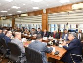 محافظ الدقهلية لرؤساء المراكز: مفيش مسئول يقعد فى مكتبه والعمل الميدانى سر النجاح