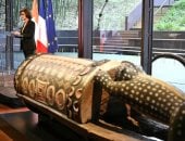 فرنسا تعيد «الطبلة الناطقة» المنهوبة إلى جمهورية ساحل العاج