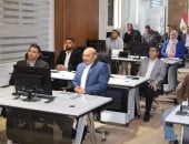 محافظ السويس يتابع سير العمل بالشبكة الوطنية للطوارئ والسلامة العامة