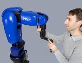 شهادة أمان غير مسبوقة.. مانتيس تطلق أول روبوت صناعى سريع يعمل دون حواجز