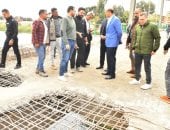 محافظ أسيوط يتفقد تطوير كوبرى الحواتكة بمنفلوط ويوجه بتسريع التنفيذ