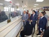 محافظ السويس يجرى جولة تفقدية داخل المركز التكنولوجي بحي عتاقة