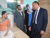 نائب محافظ الوادى الجديد يتابع انتظام عمل المخابز والمنافذ التموينية بالخارجة