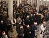 كبار القراء ونجوم دولة التلاوة يحيون ثامن ليالي رمضان بتلاوات ندية وابتهالات روحانية بالمساجد الكبرى