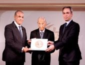 المسلماني: ماسبيرو يقيم حفل تأبين شيخ الإذاعيين فهمي عمر بعد رمضان