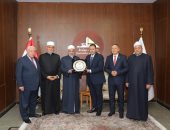 محافظ دمياط يستقبل المفتى ورئيس جامعة الأزهر