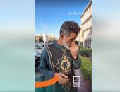 عامل مسن يتبرع بأمواله لفلسطين: أهل غزة أولى منى.. وحياة كريمة تهديه 20 ألف جنيه