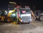 محافظة الجيزة ترفع 2700 طن مخلفات من العمرانية والوراق
