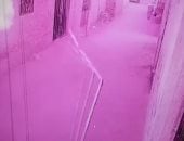 صراع الجيران على منزل للبيع ينتهى فى القسم.. كواليس فيديو خناقة فرد شرطة ومواطن