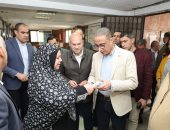 محافظ الجيزة خلال تفقده المركز التكنولوجى بالبدرشين: تبسيط الإجراءات أولوية