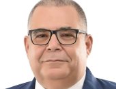 رئيس جامعة القاهرة يهنئ الدكتور محمد البربري بحصوله على الزمالة الفخرية من كلية الجراحين بإدنبرة