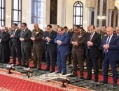 تزامنًا مع احتفالات العاشر من رمضان.. الرئيس السيسى يؤدي صلاة الجمعة بمسجد المشير طنطاوي 
