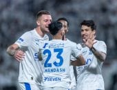 الهلال يستعيد انتصاراته فى الدورى السعودى بخماسية ضد الشباب