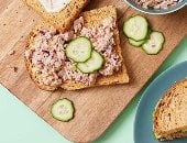 سحور 13 رمضان.. طريقة عمل سلطة تونة بالمايونيز والخضار