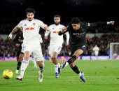 مانشستر سيتي يتخطى ليدز بهدف ويشعل سباق المنافسة على الدوري الإنجليزي