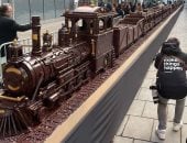 قطار من الشوكولاتة بطول 55 مترا يحطم رقما قياسيا عالميا.. صور